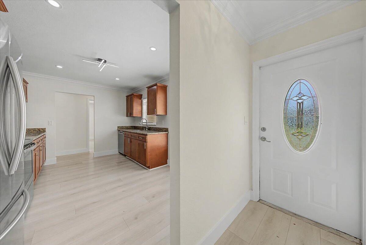 CITY OF LAUDERHILL - Residential