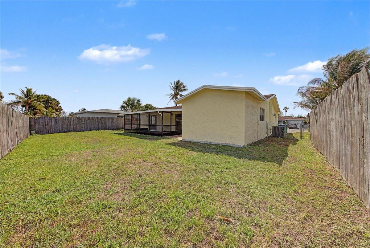 CITY OF LAUDERHILL - Residential