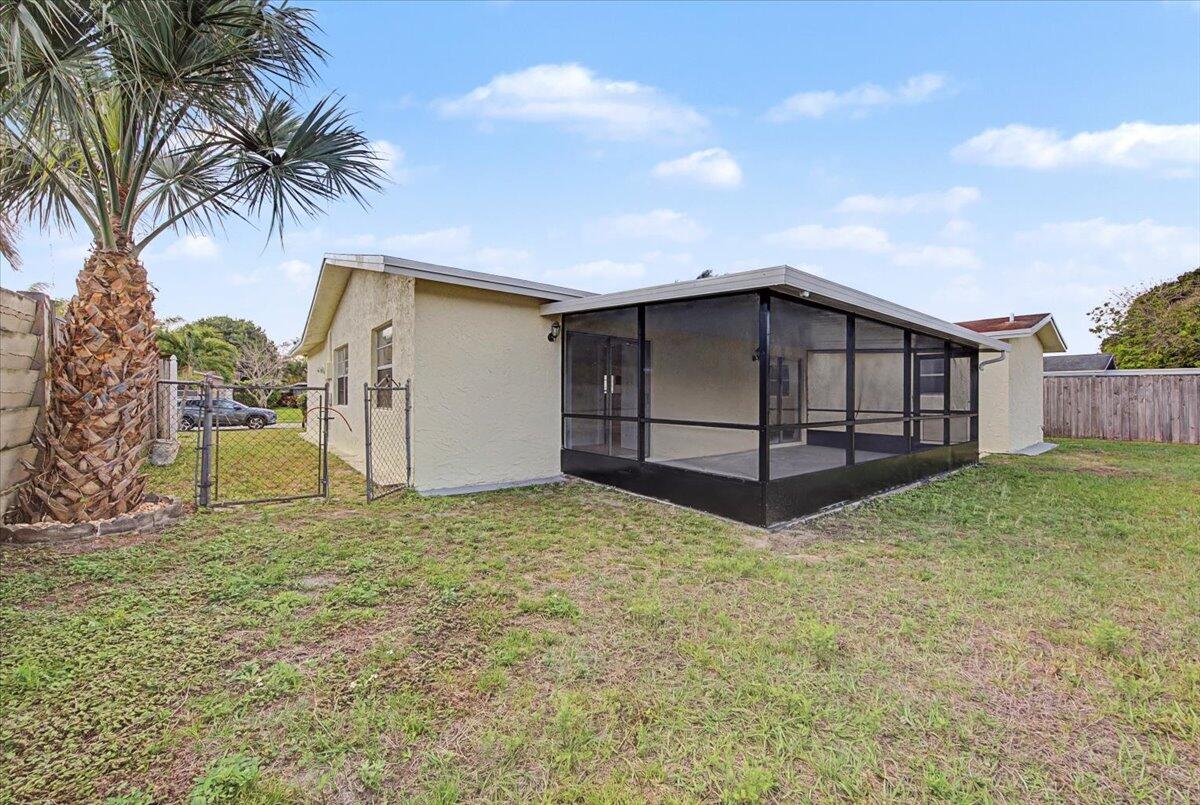 CITY OF LAUDERHILL - Residential