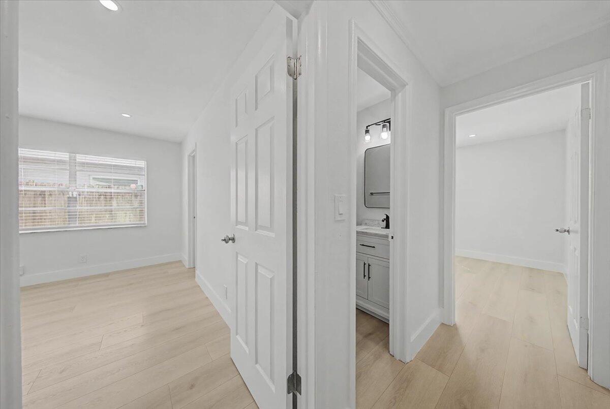 CITY OF LAUDERHILL - Residential