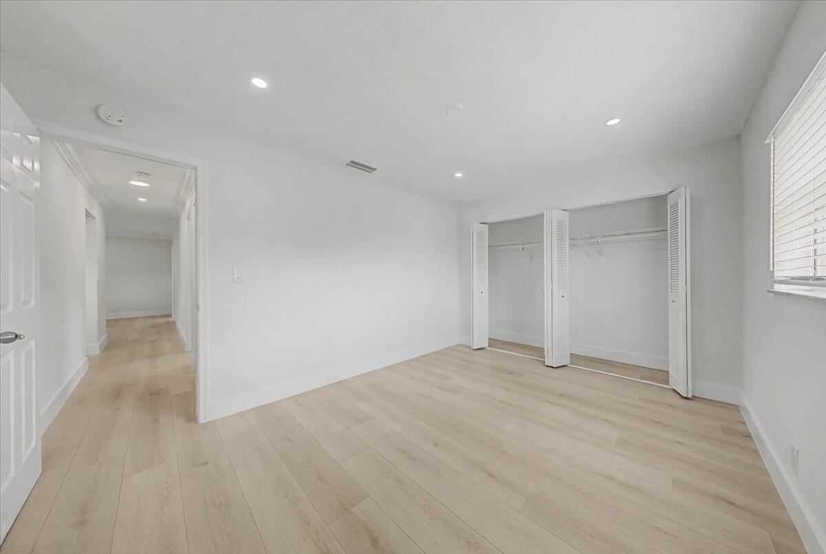 CITY OF LAUDERHILL - Residential