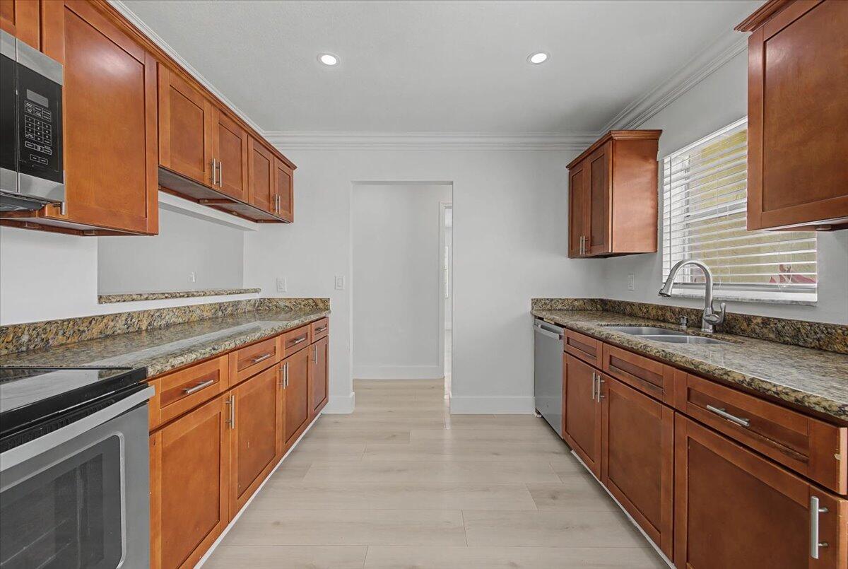 CITY OF LAUDERHILL - Residential