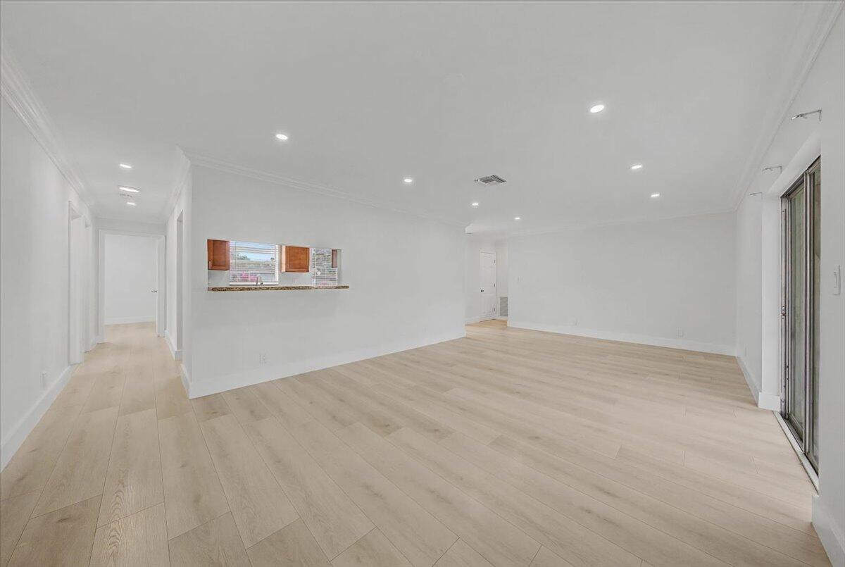 CITY OF LAUDERHILL - Residential