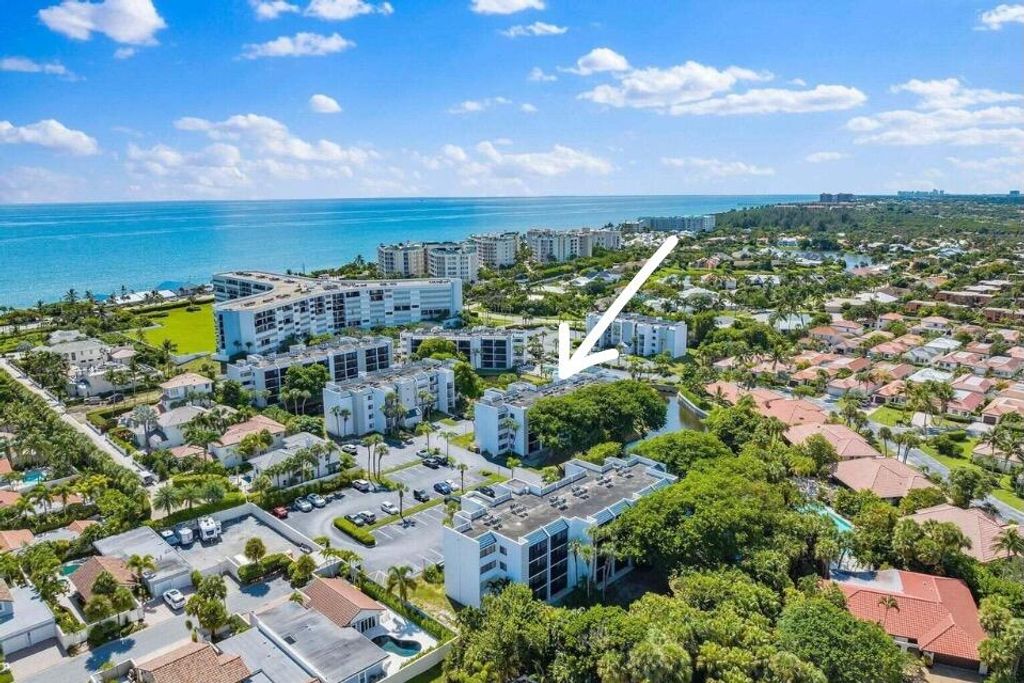 Photo of 1605 S Us Highway 1 #C401, Jupiter, FL 33477 (MLS # R11164548)