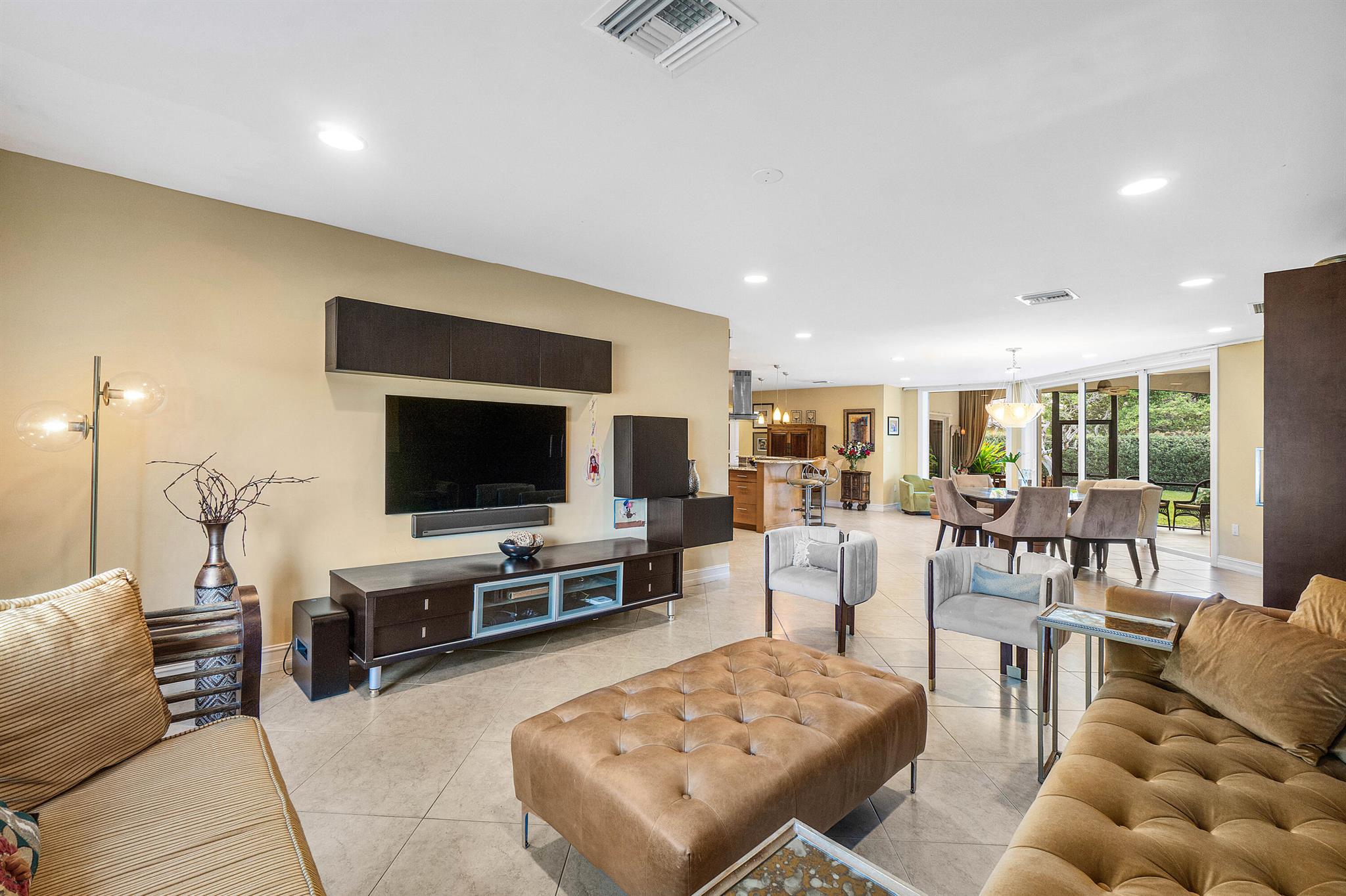 BOCA MADERA - Residential Lease