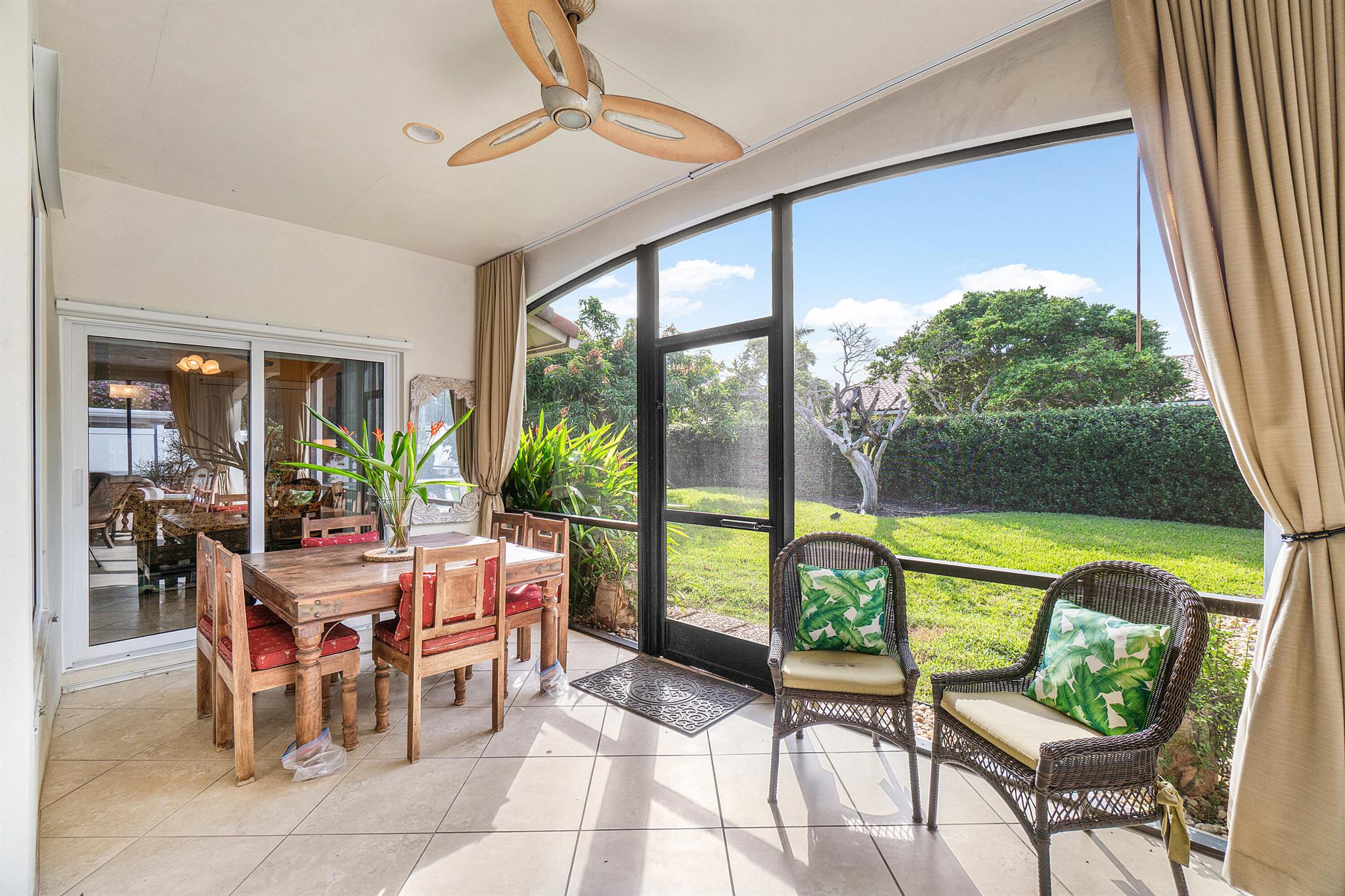 BOCA MADERA - Residential Lease