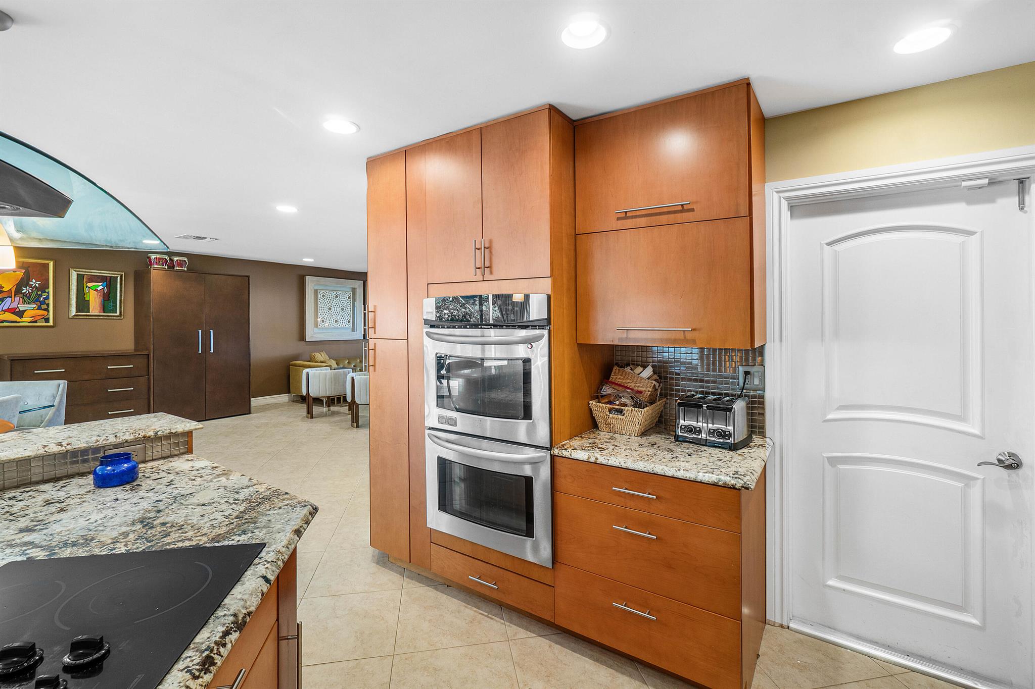 BOCA MADERA - Residential Lease