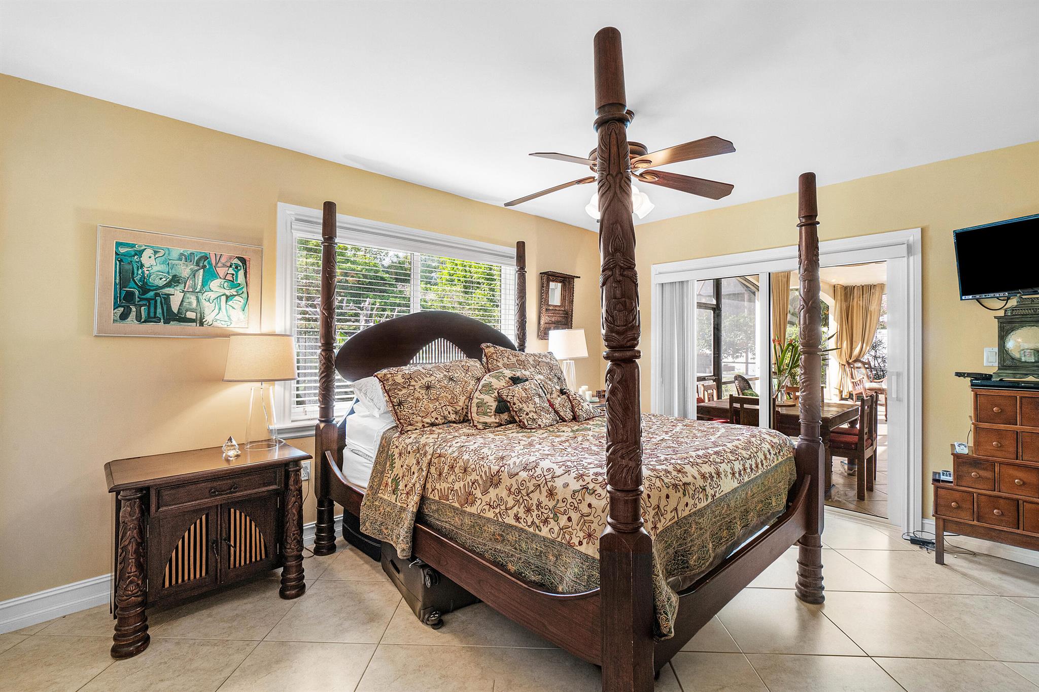 BOCA MADERA - Residential Lease