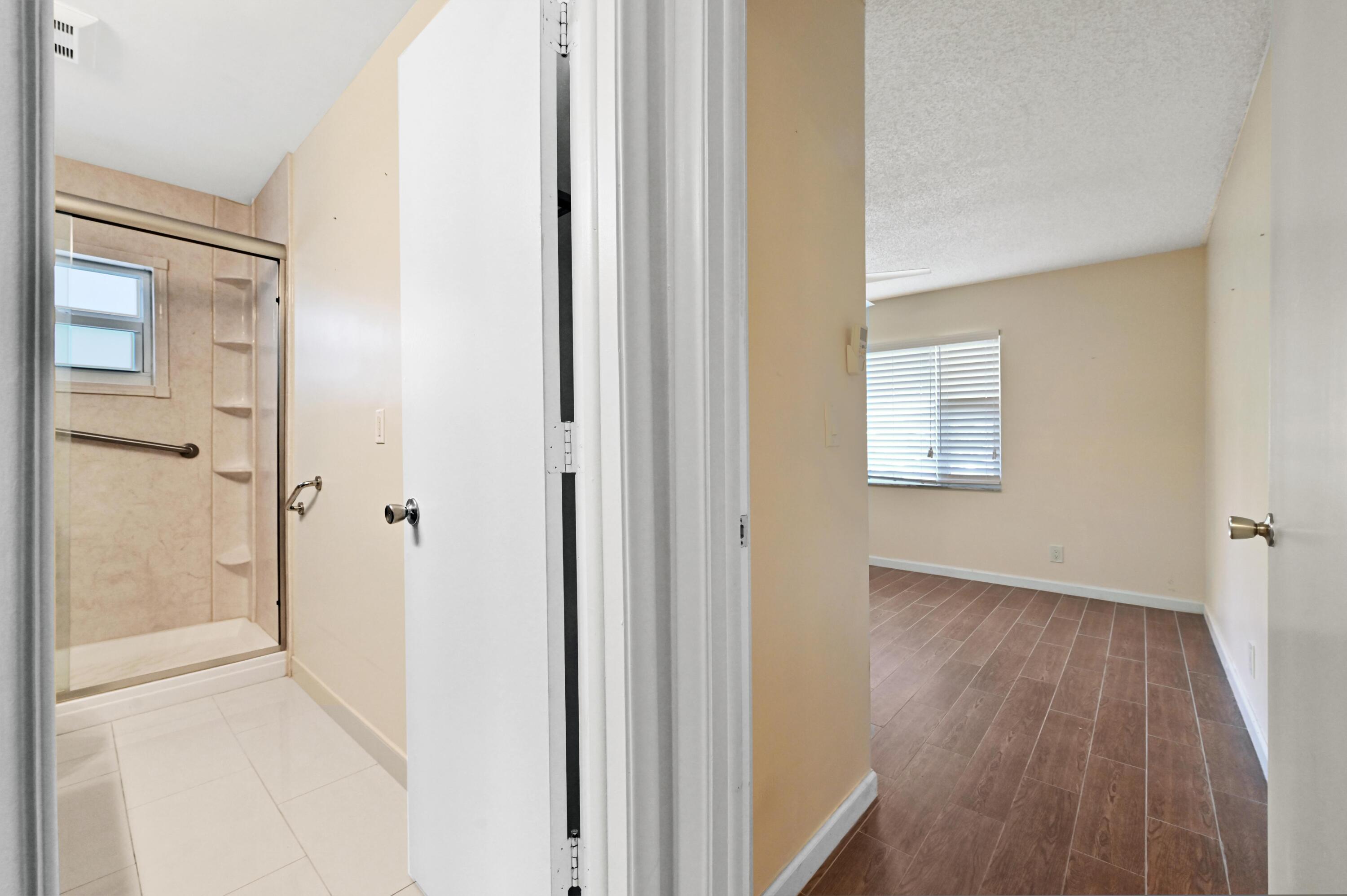 Boynton Leisureville - Residential