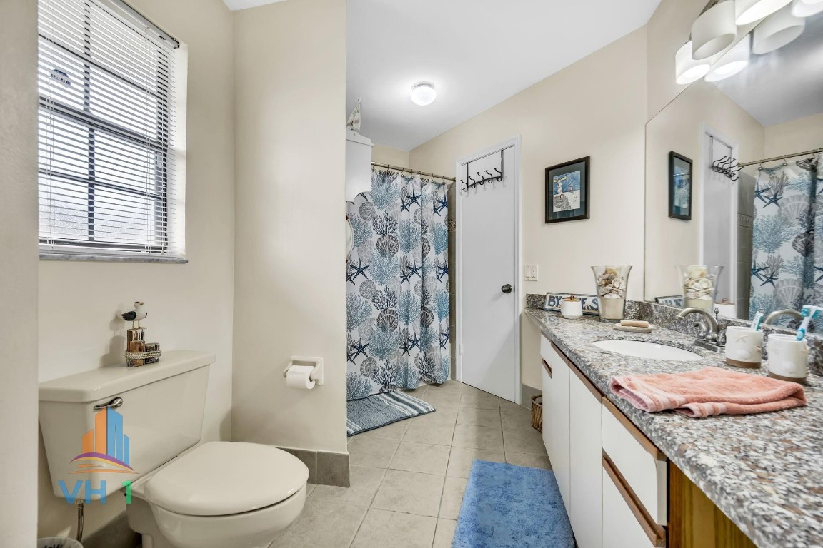 BOCA RIDGE - Residential