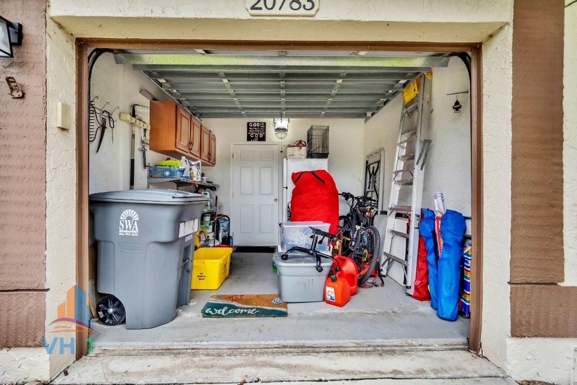 BOCA RIDGE - Residential