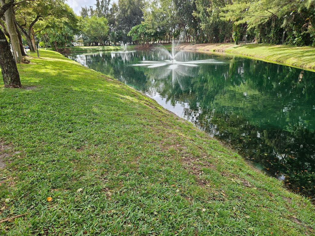 FAIRVIEW IV CONDO - Residential