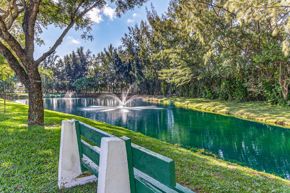 FAIRVIEW IV CONDO - Residential