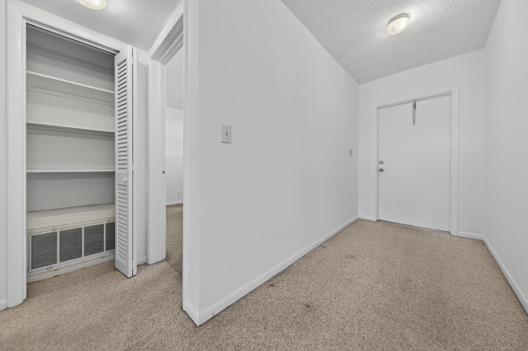 FAIRVIEW IV CONDO - Residential