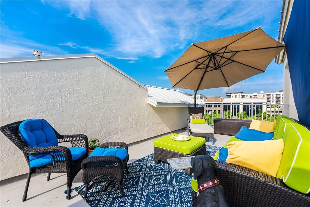 Ellington Townhomes - Residential