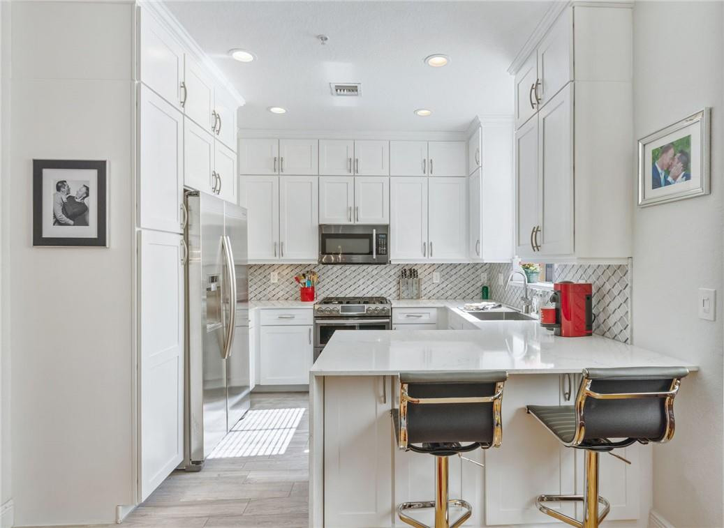 Ellington Townhomes - Residential