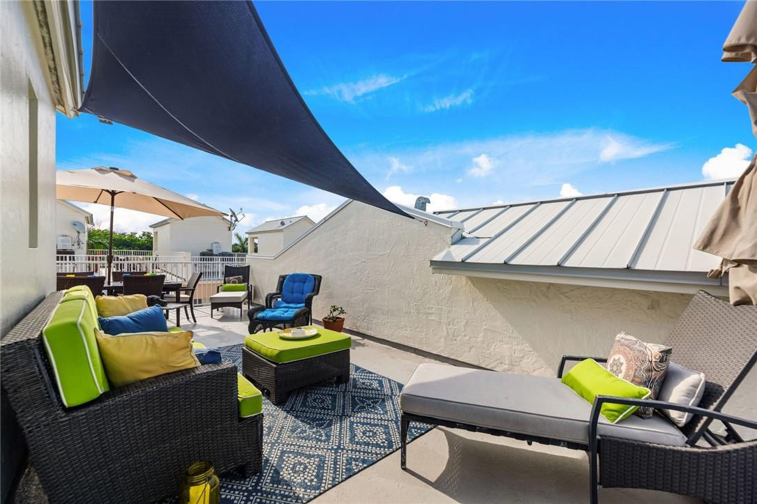 Ellington Townhomes - Residential