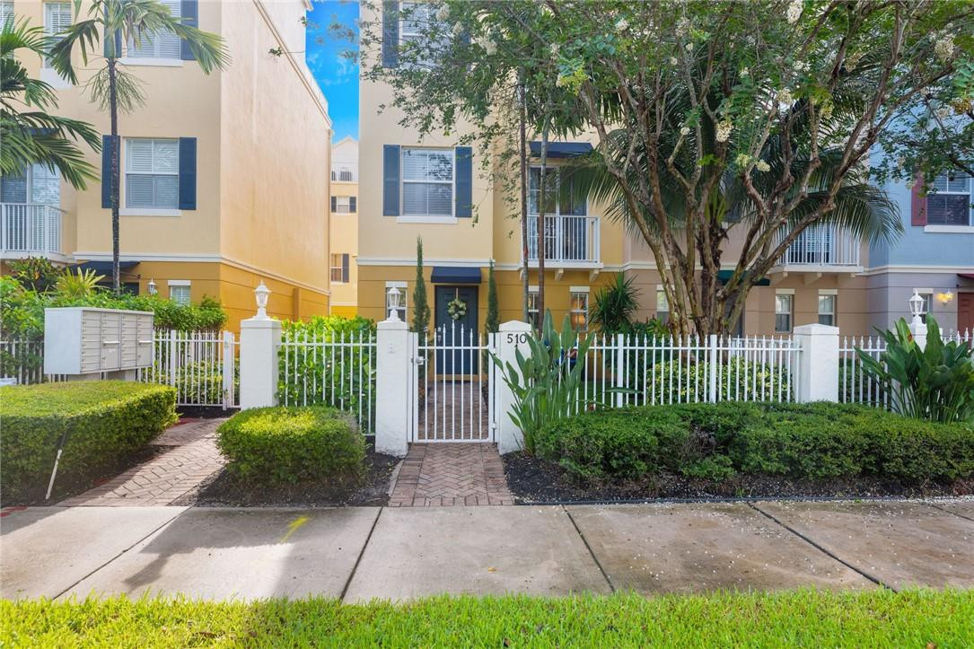 Ellington Townhomes - Residential