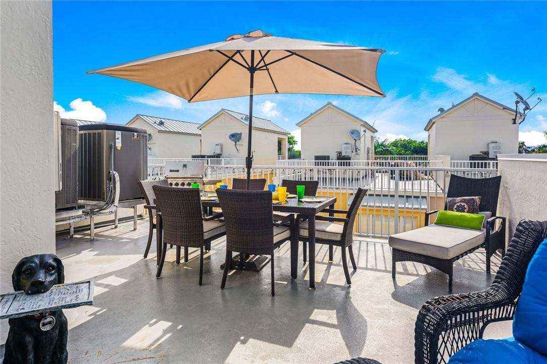 Ellington Townhomes - Residential