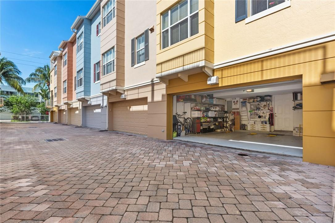 Ellington Townhomes - Residential