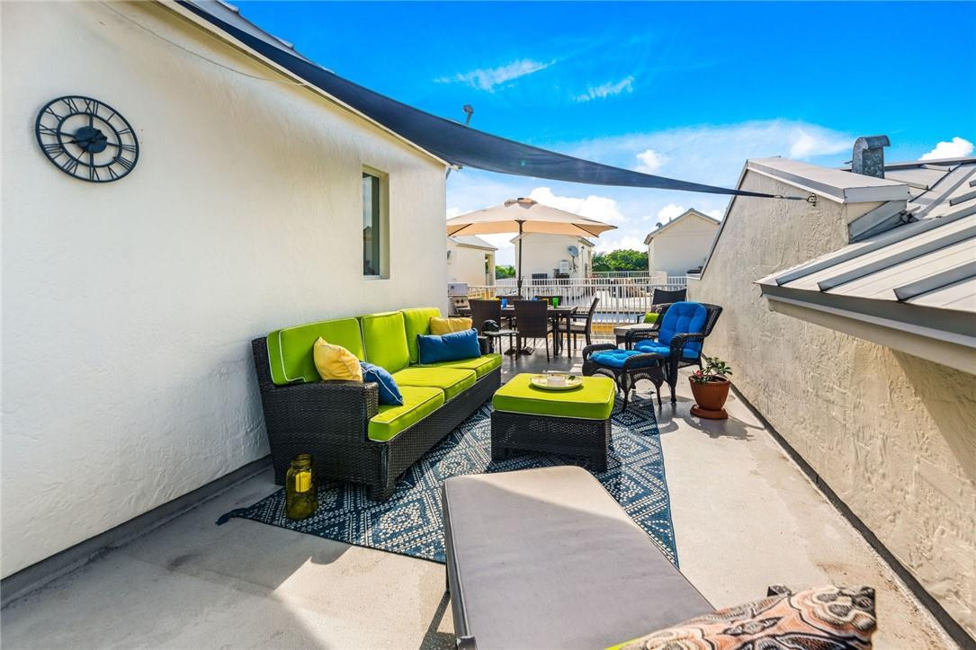 Ellington Townhomes - Residential