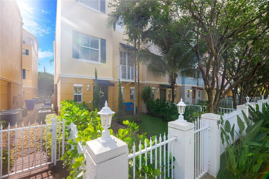 Ellington Townhomes - Residential