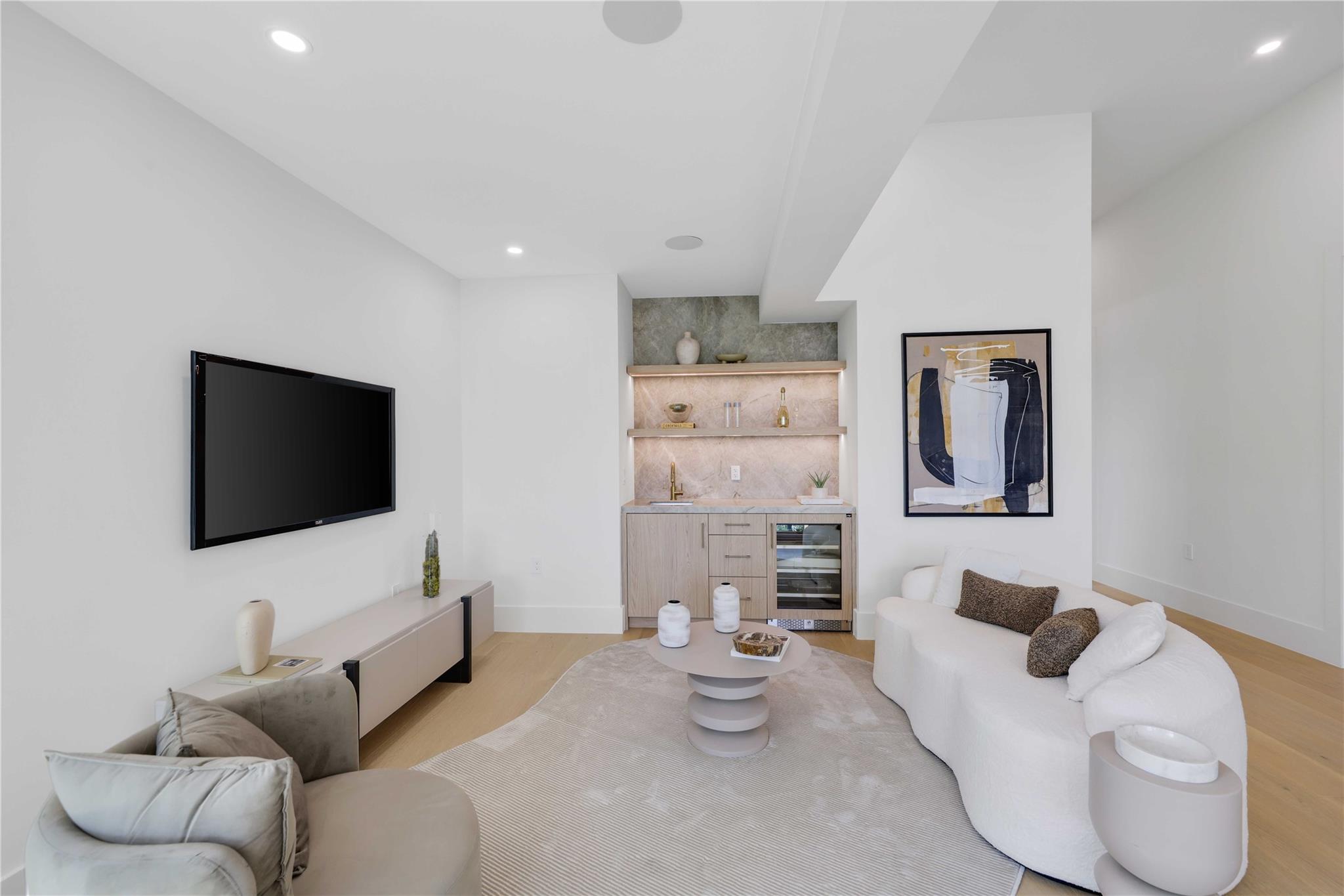 Rio Vista - Residential