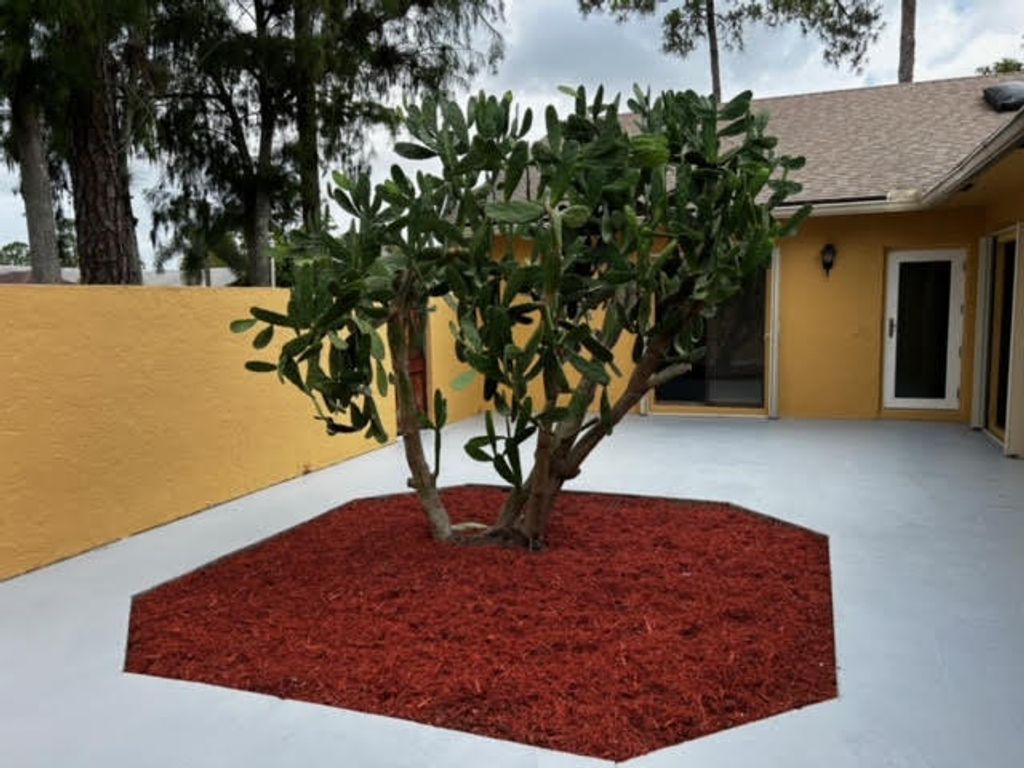 Photo of 1314 Periwinkle Place, Wellington, FL 33414 (MLS # R10997396)