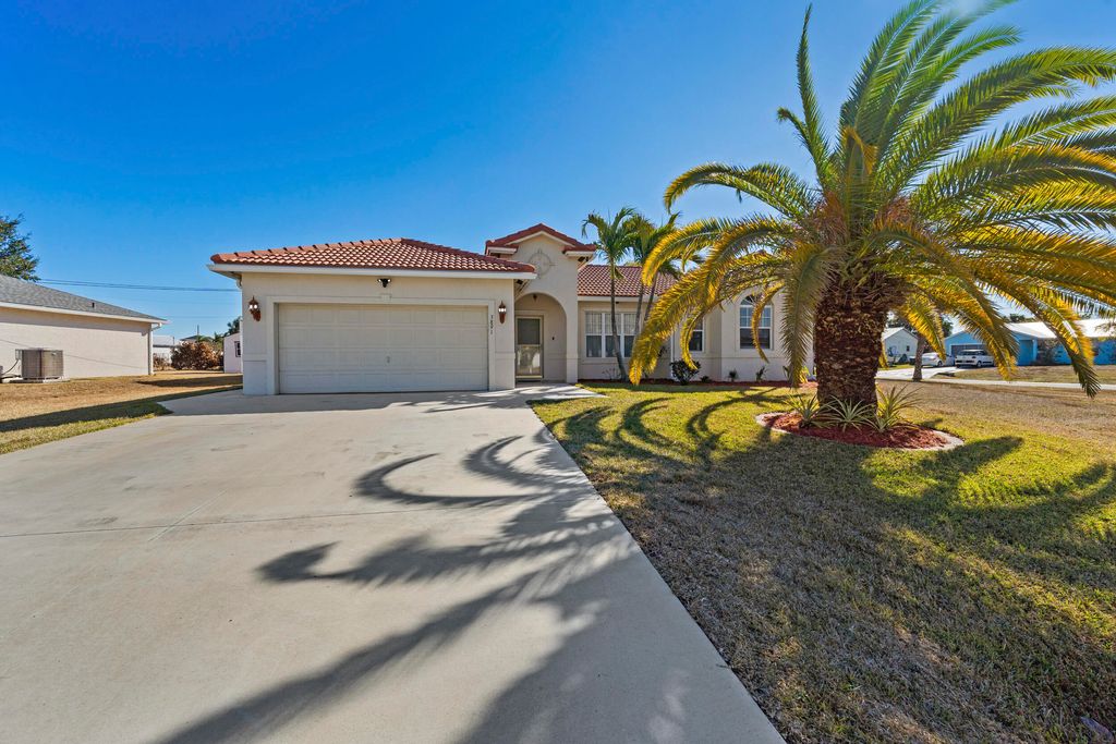 Photo of 3891 SW Jacobs Street, Port Saint Lucie, FL 34953 (MLS # R11161867)