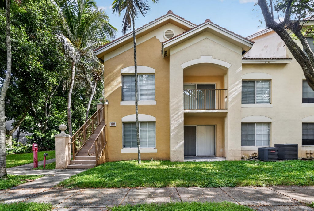 Photo of 4271 SAN MARINO Boulevard #201, West Palm Beach, FL 33409 (MLS # B26069991)