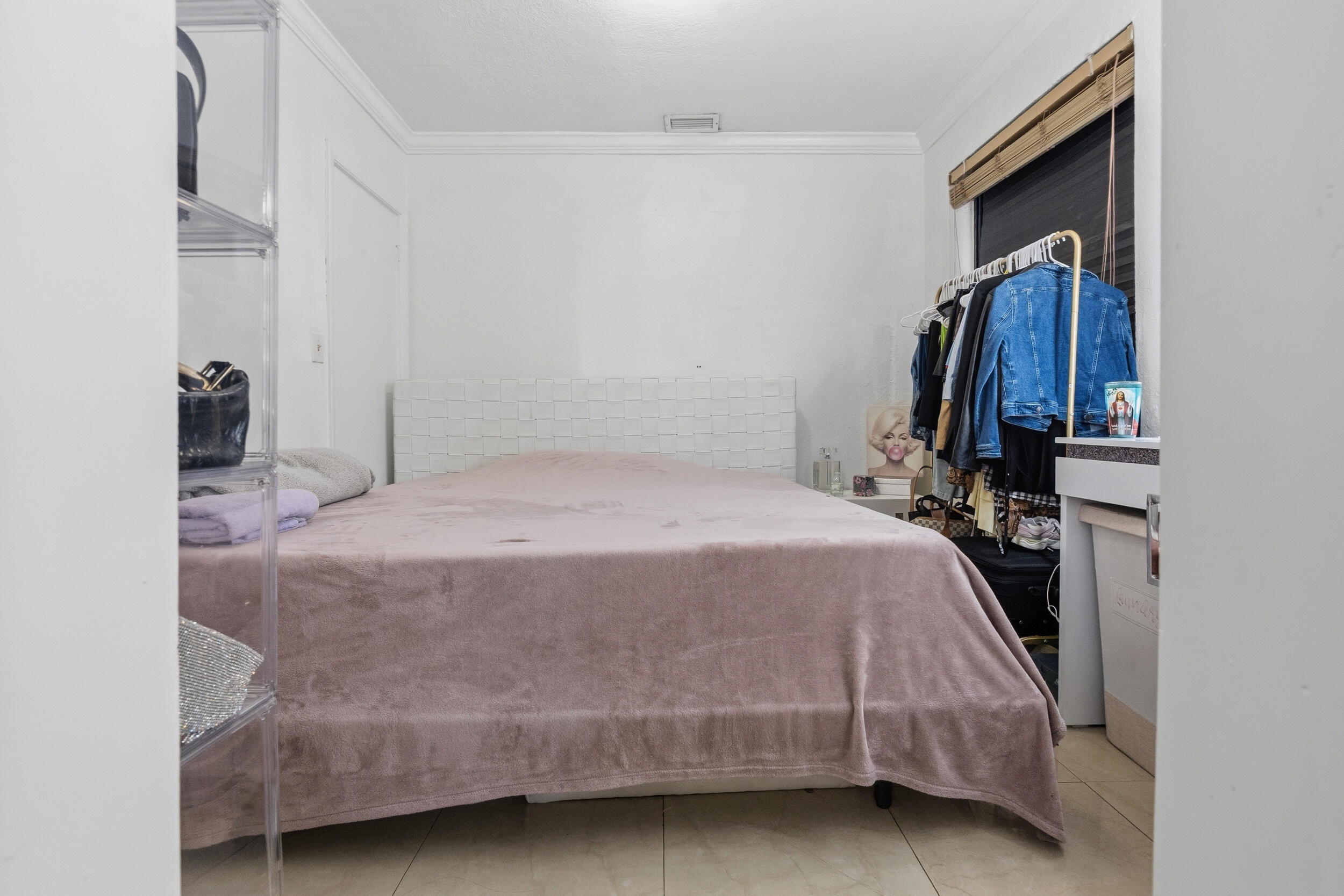 BRADLEY MANOR 3RD ADDN - Residential