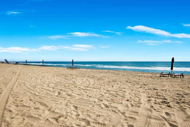 Ritz Carlton Residence - Residential