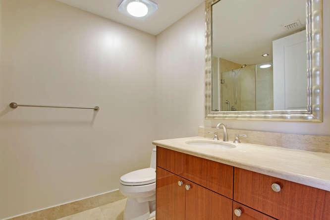 Ritz Carlton Residence - Residential