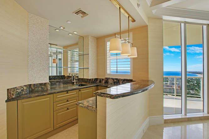 Ritz Carlton Residence - Residential