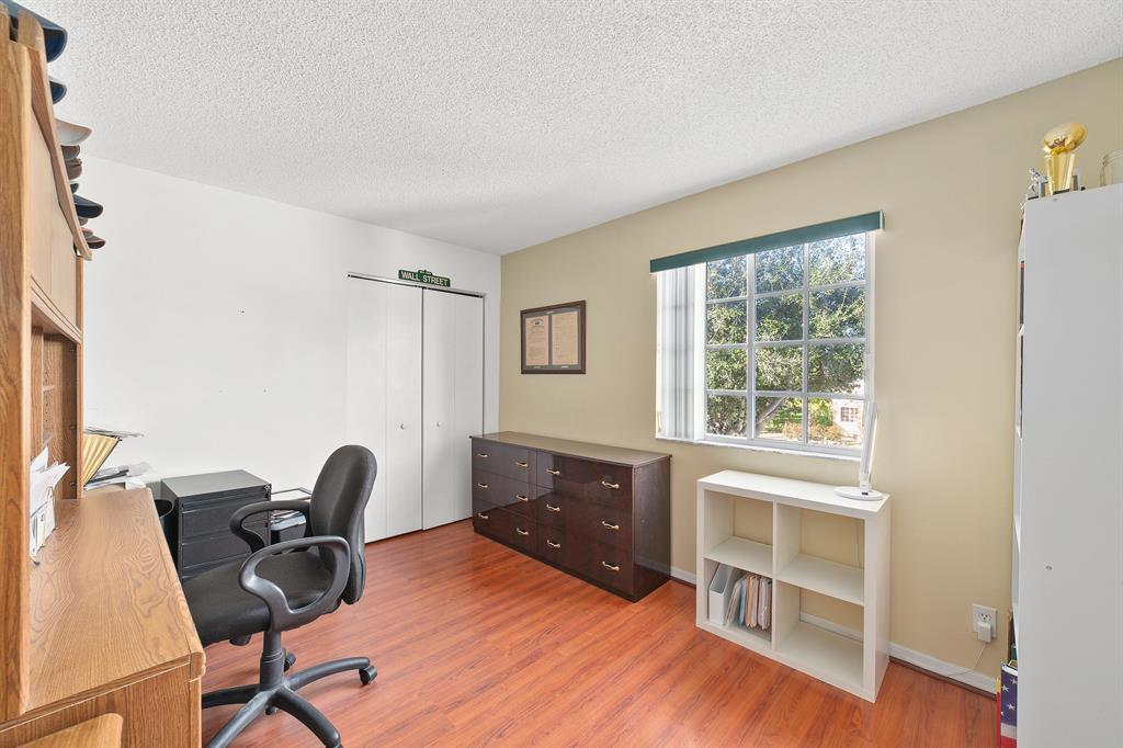 OLYMPIA & YORK RESIDENTIAL PLAT - Residential