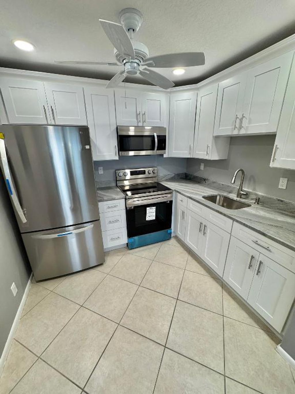 Photo of 418 Saxony I, Delray Beach, FL 33446 (MLS # R11156598)