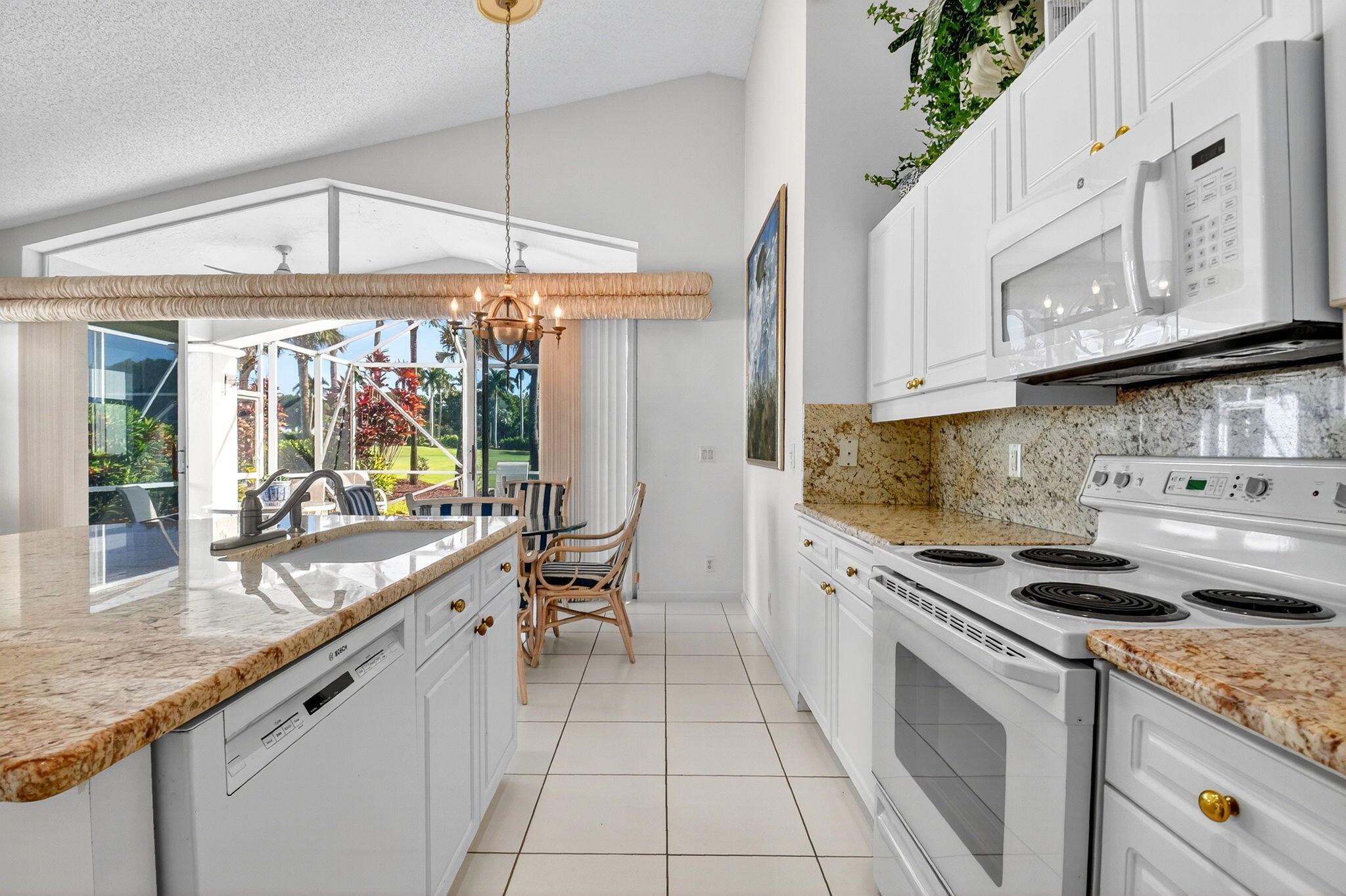 Kensington At Wycliff - Residential