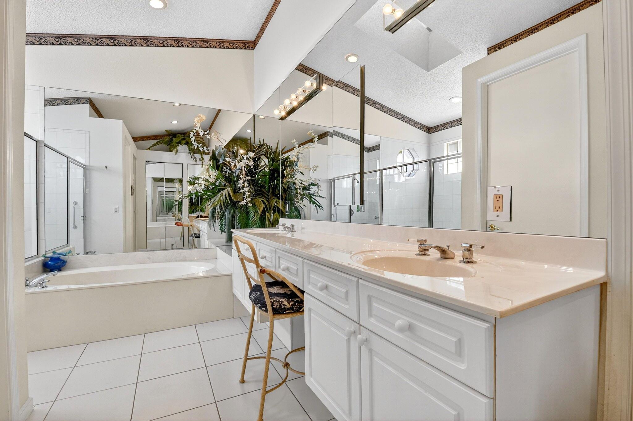 Kensington At Wycliff - Residential