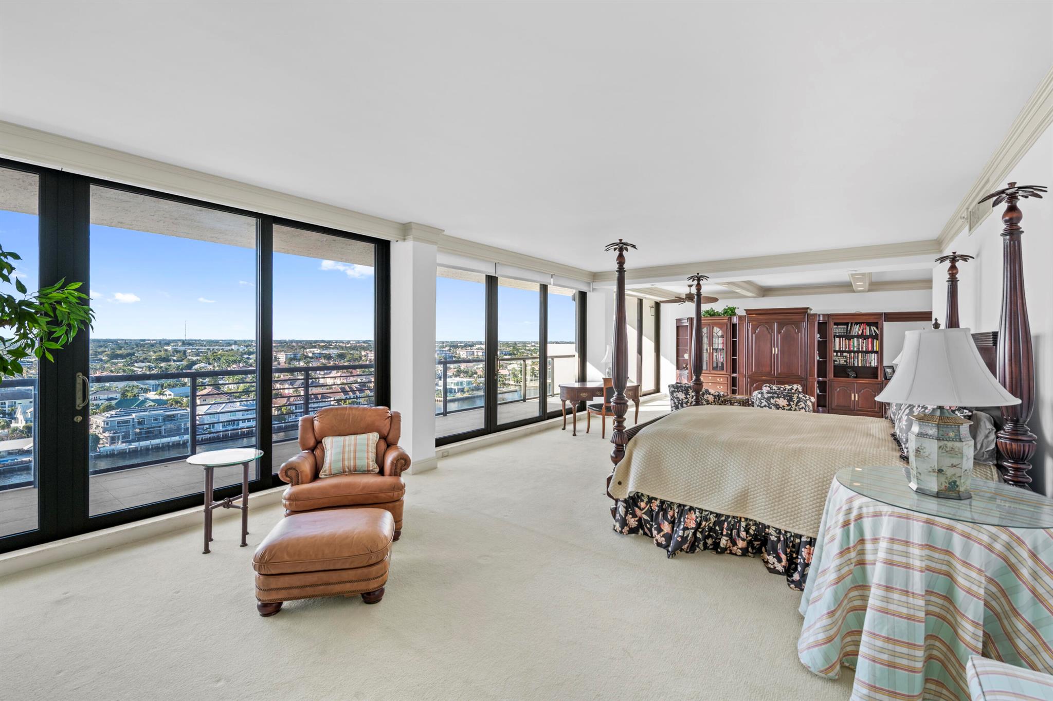 VILLA MAGNA CONDO - Residential