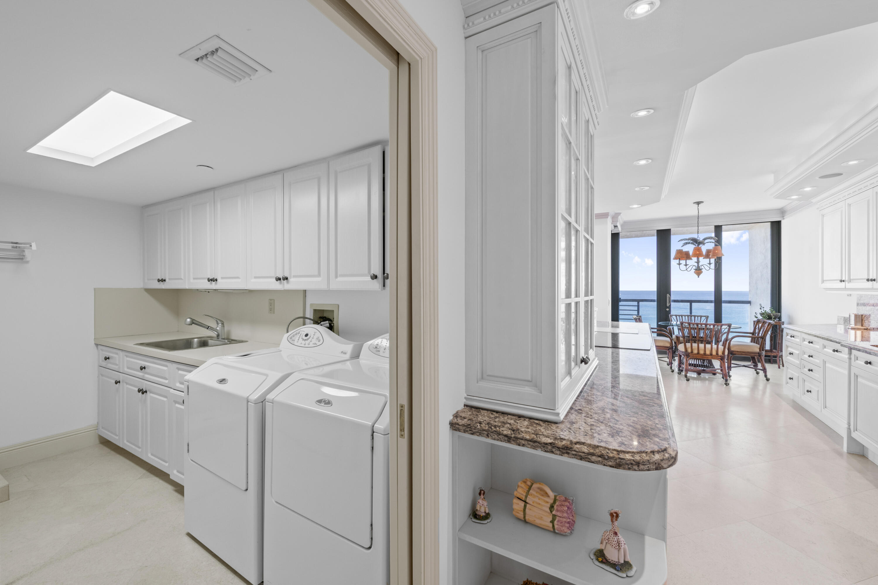 VILLA MAGNA CONDO - Residential