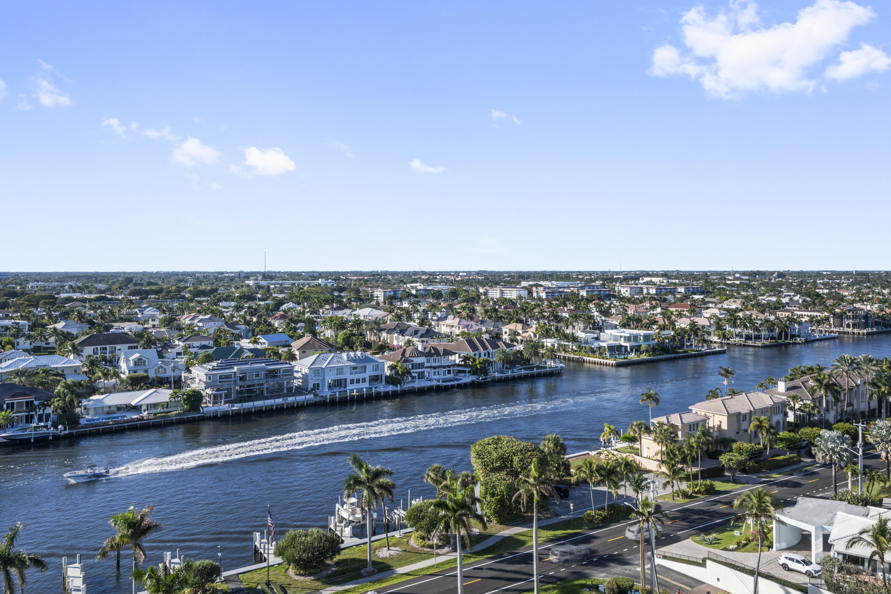 VILLA MAGNA CONDO - Residential