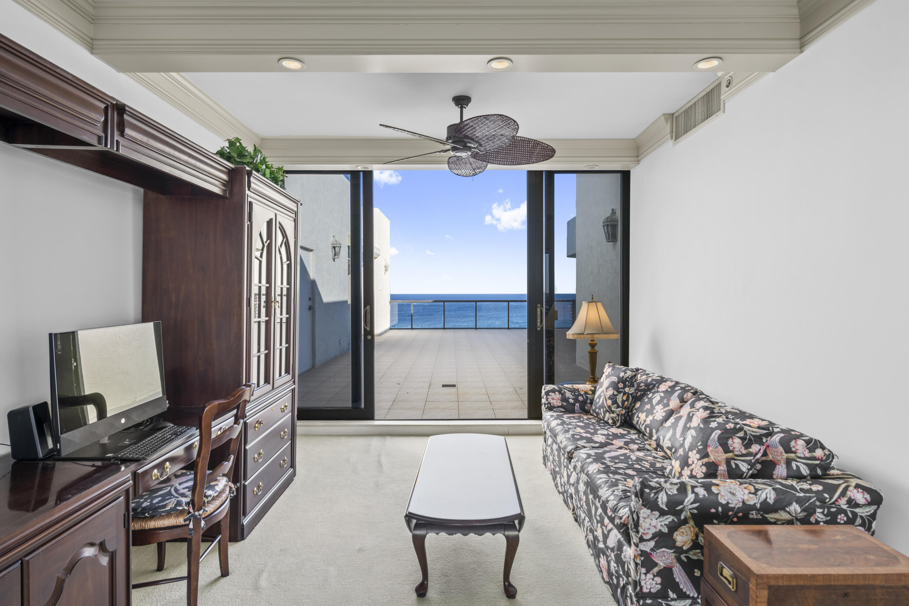 VILLA MAGNA CONDO - Residential