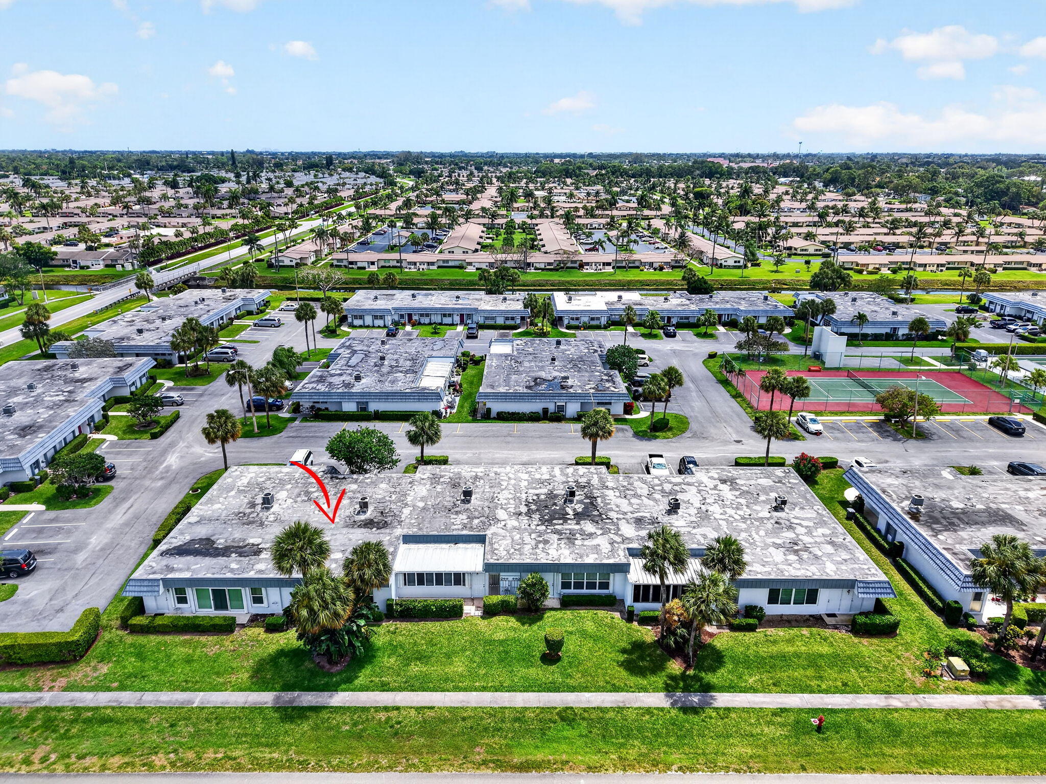 CRESTHAVEN CONDO TOWNHOMES SEC 1 - Residential