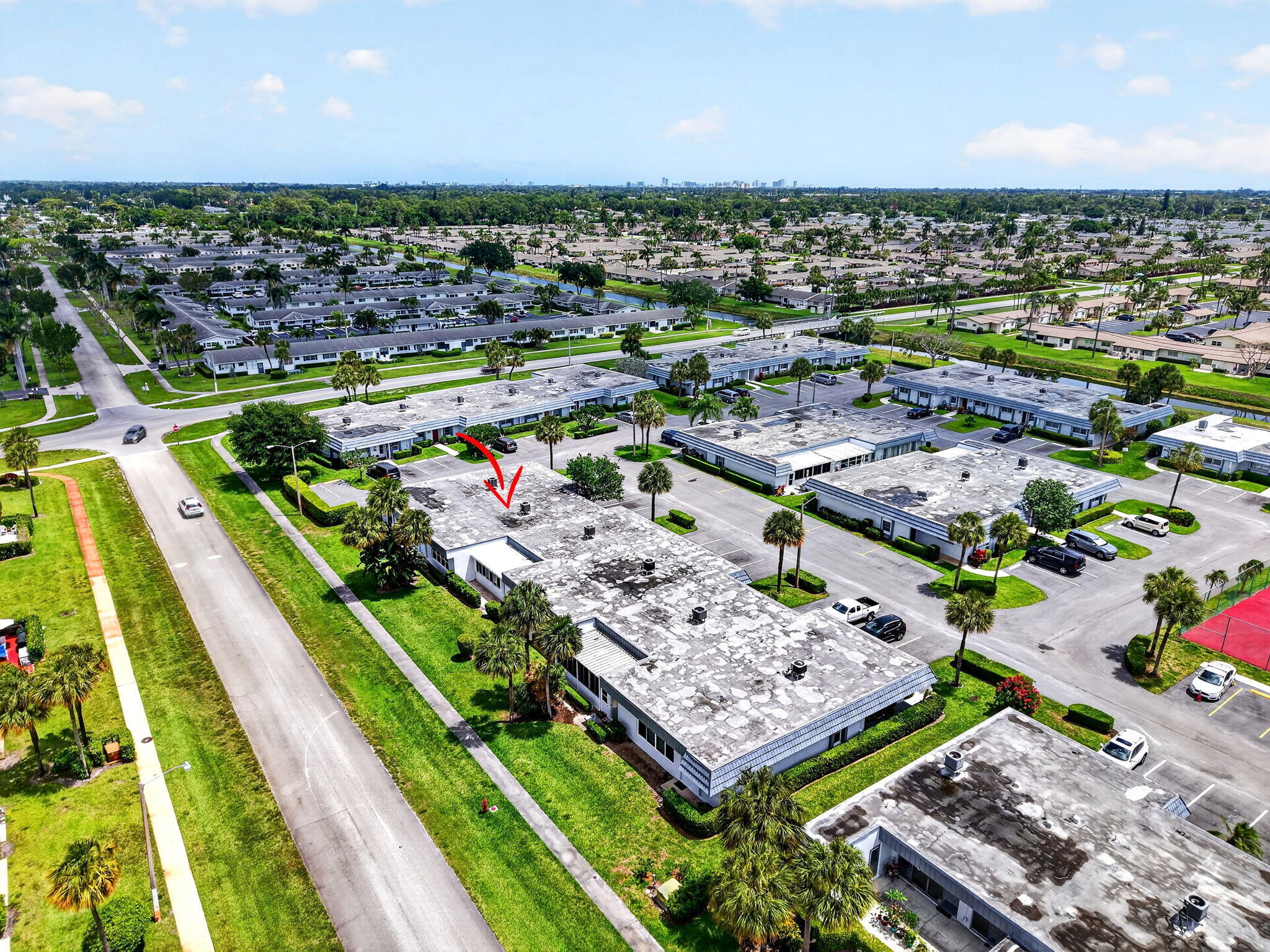 CRESTHAVEN CONDO TOWNHOMES SEC 1 - Residential