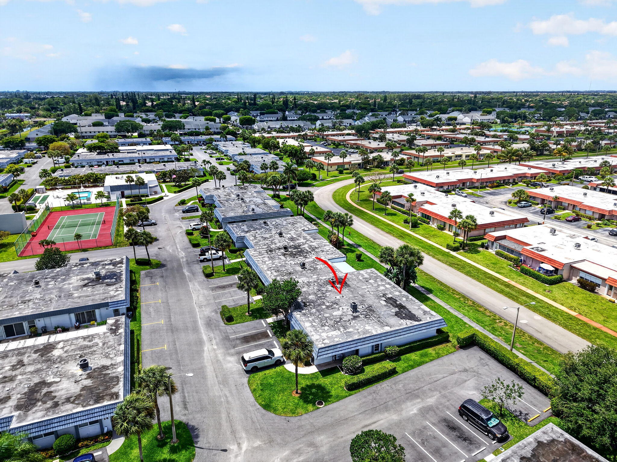 CRESTHAVEN CONDO TOWNHOMES SEC 1 - Residential