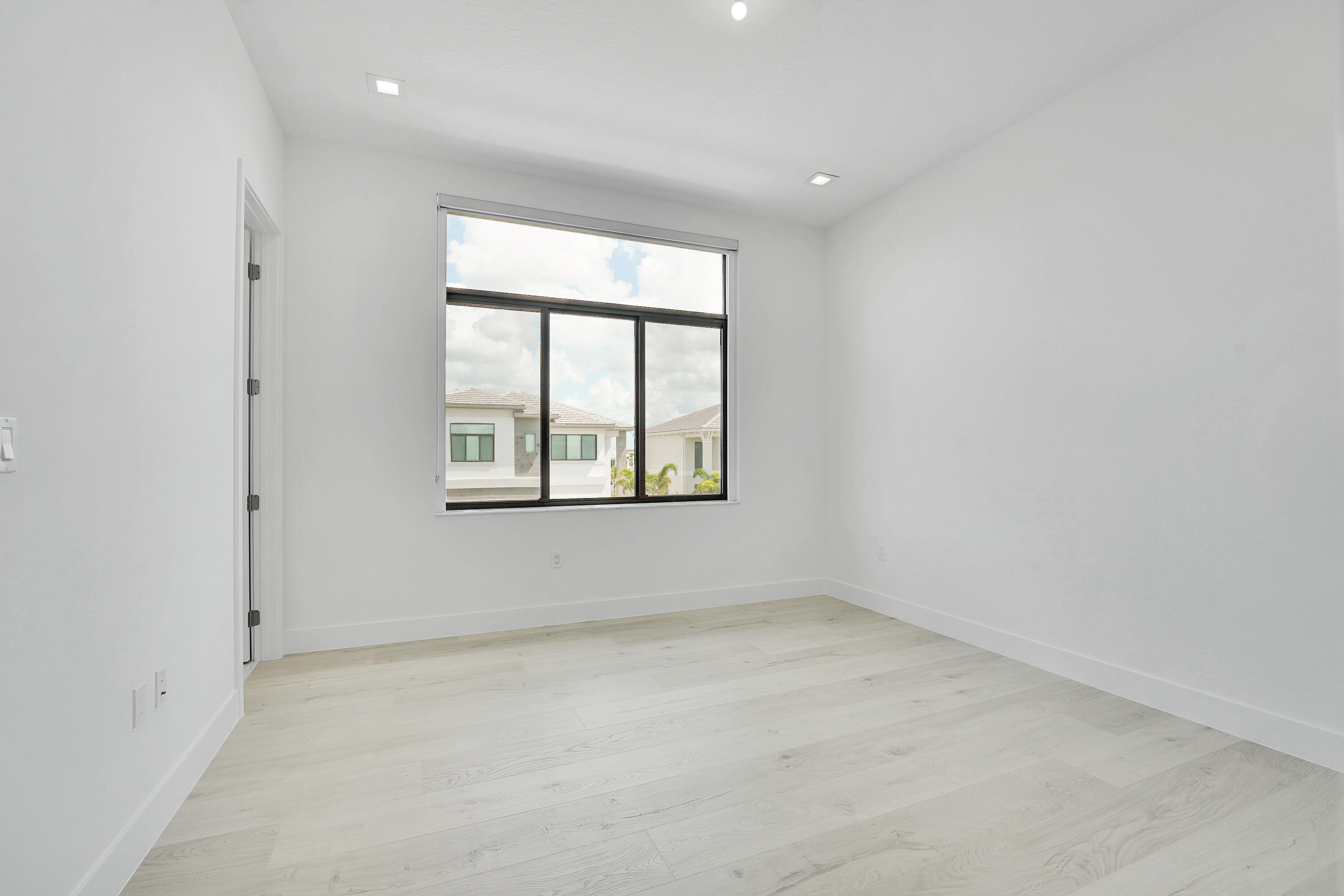 Apex at Avenir - Residential Lease