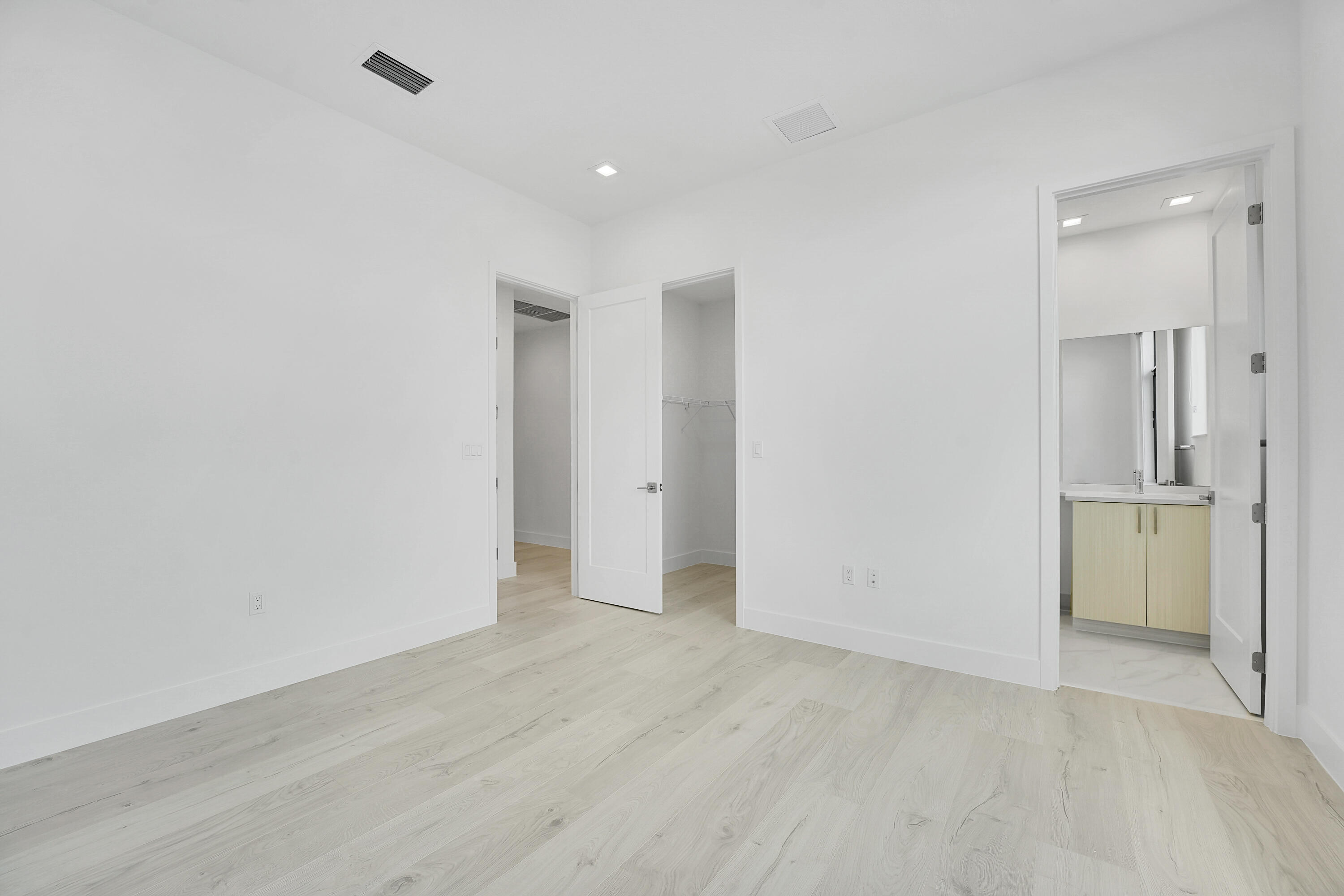 Apex at Avenir - Residential Lease