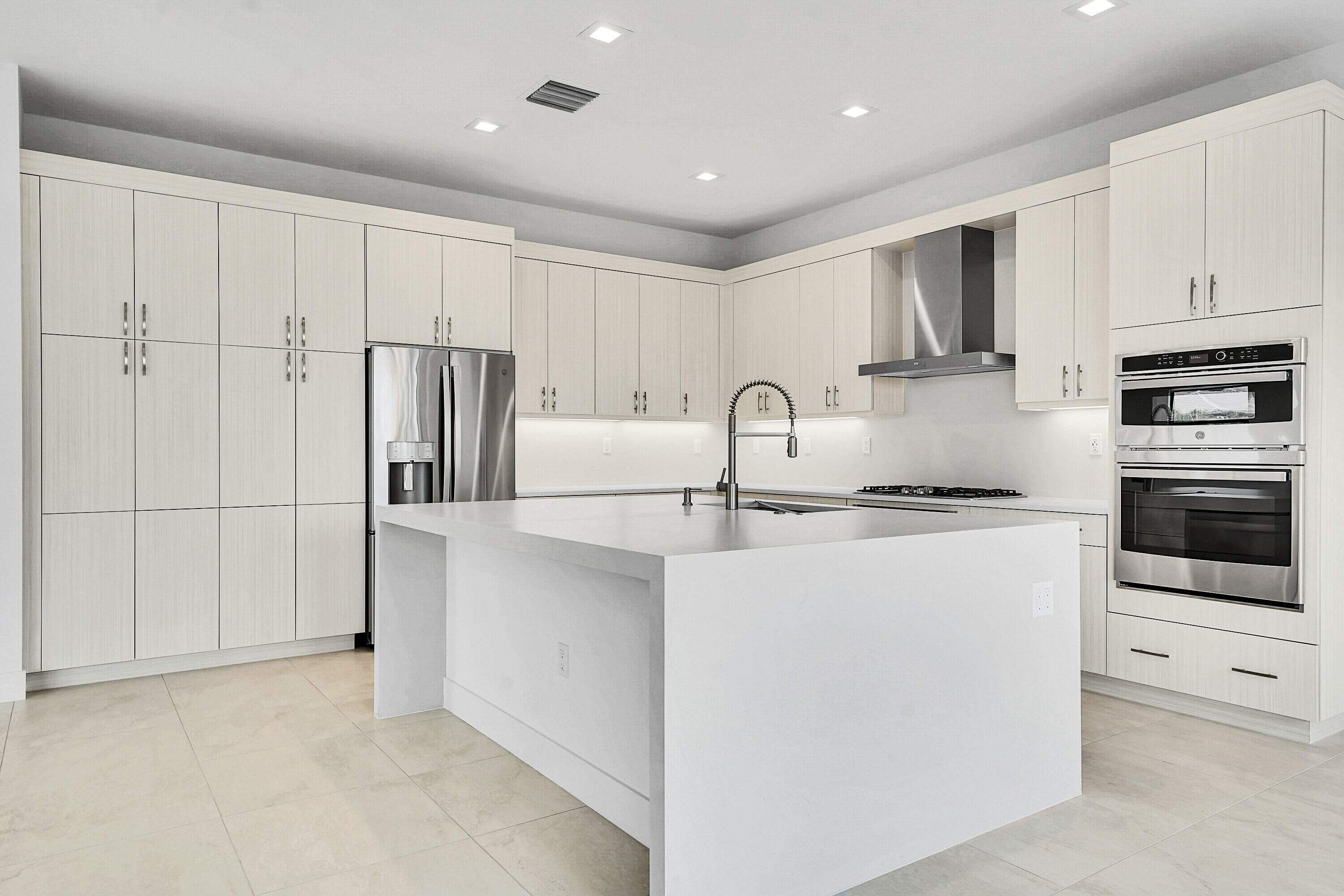 Apex at Avenir - Residential Lease