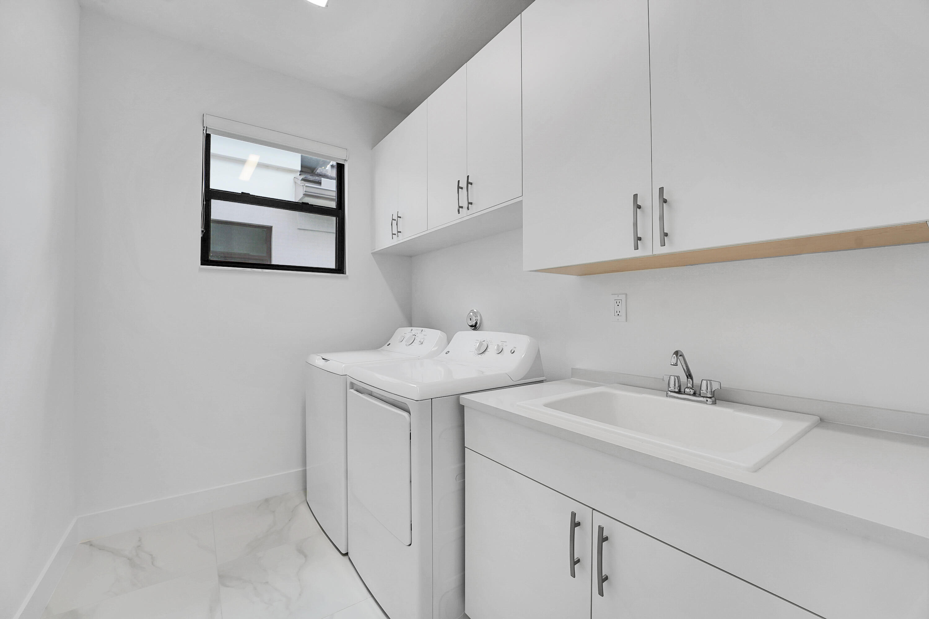 Apex at Avenir - Residential Lease