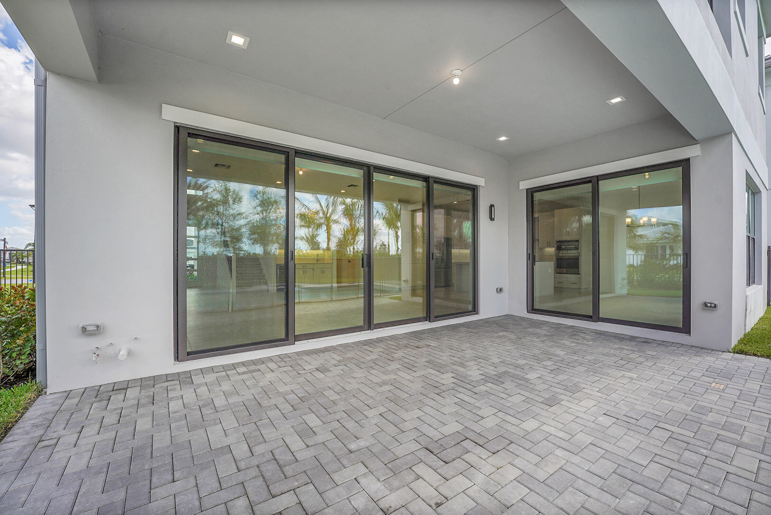 Apex at Avenir - Residential Lease